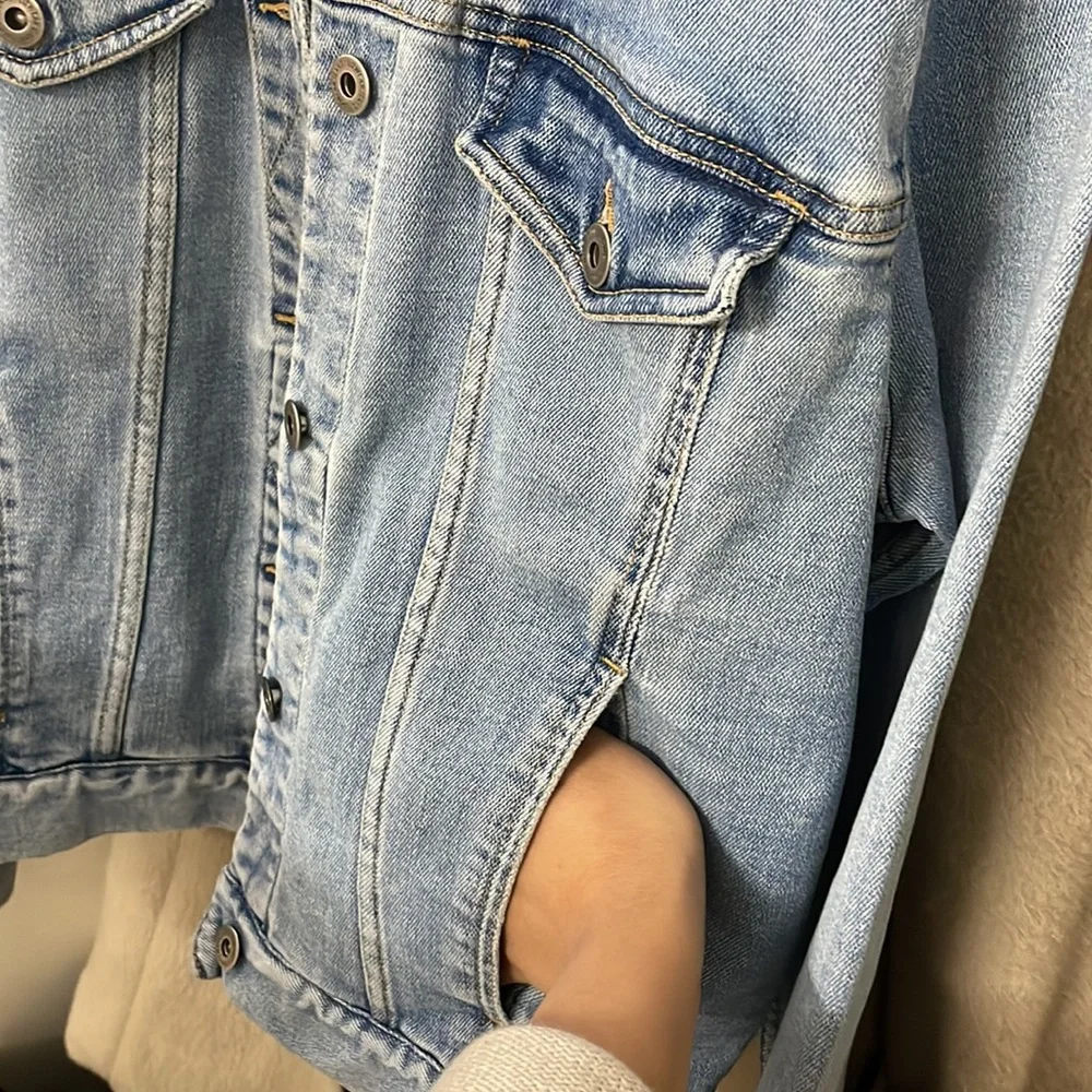 Liz Claiborne Jean jacket - Picture 7 of 13